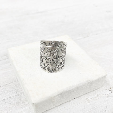 TRIBAL STAR RING