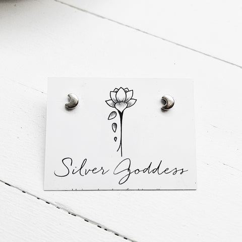 MINI MOON STUDS