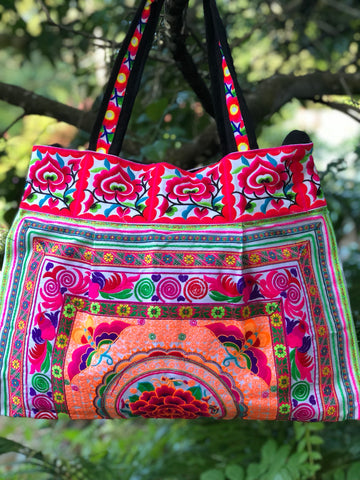 LARGE TRIBAL COTTON OVERNIGHT BAG