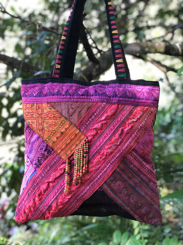 LARGE TRIBAL COTTON HANDBAG