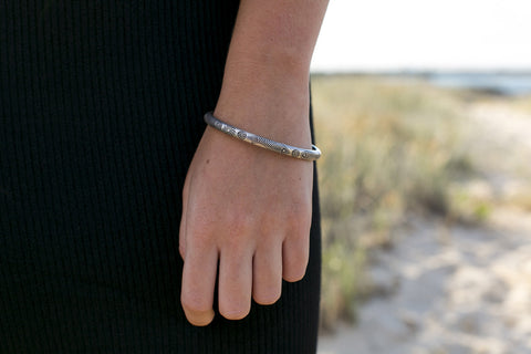 HAND ETCHED FISH BANGLE